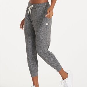 Vuori Performance Jogger NWT